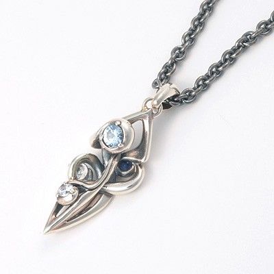 シルバーネックレス