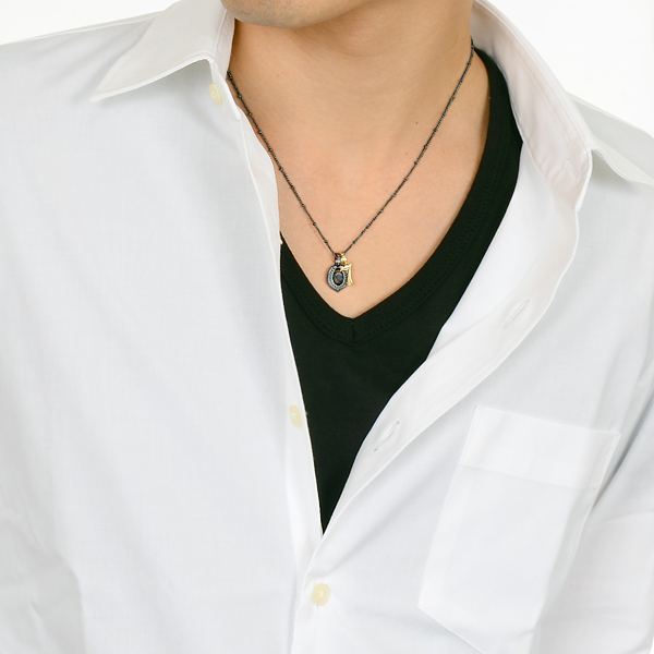 シルバーネックレス