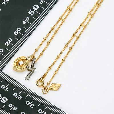 シルバーネックレス