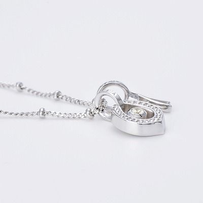 シルバーネックレス