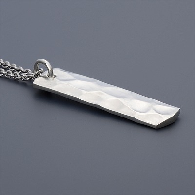 シルバーネックレス