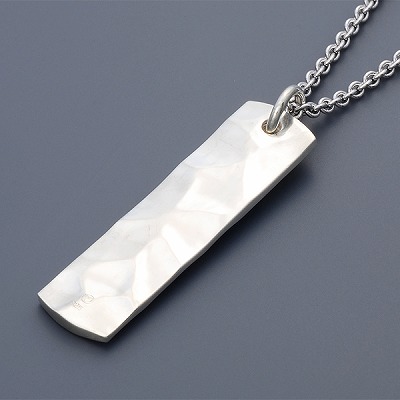 シルバーネックレス