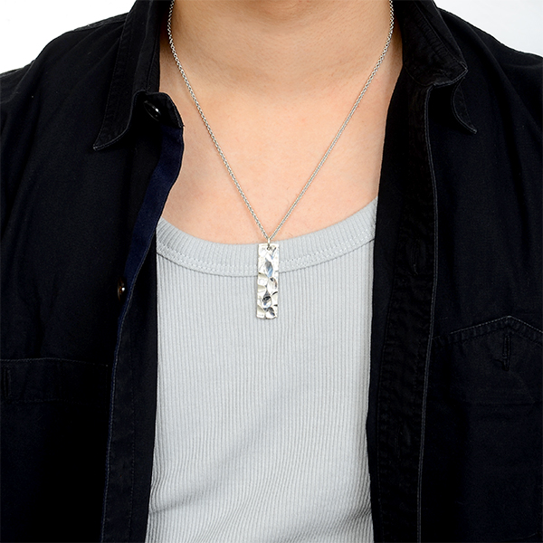 シルバーネックレス