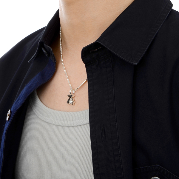 シルバーネックレス