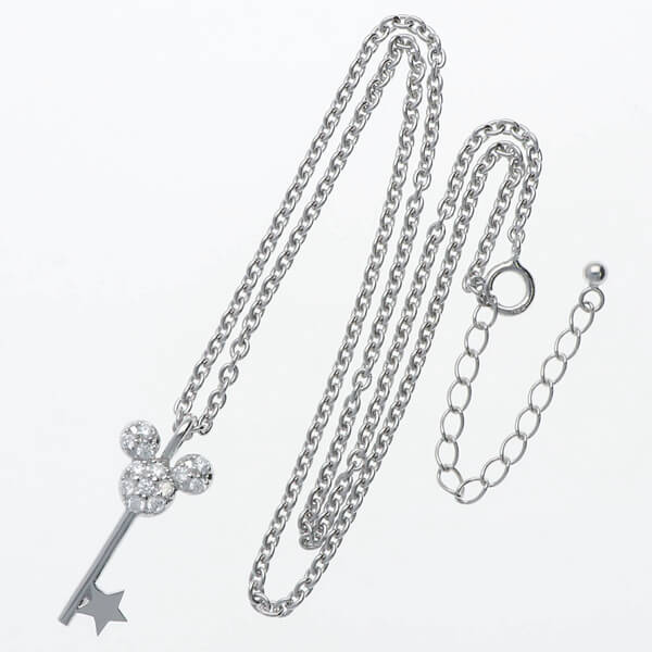 シルバーネックレス