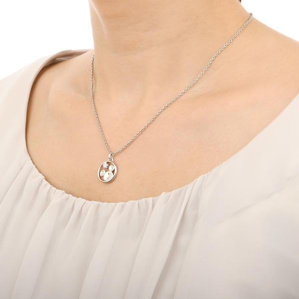 シルバーネックレス