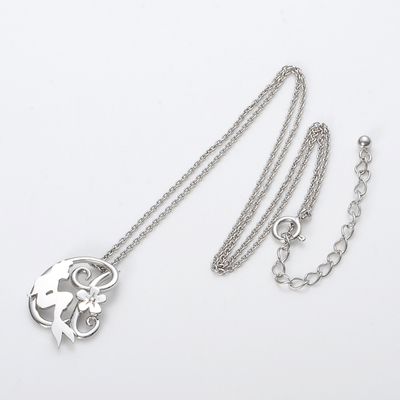 シルバーネックレス