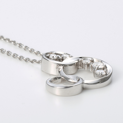 シルバーネックレス