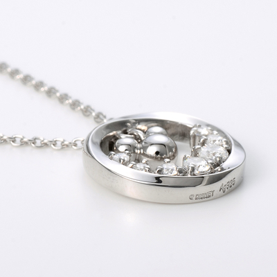 シルバーネックレス