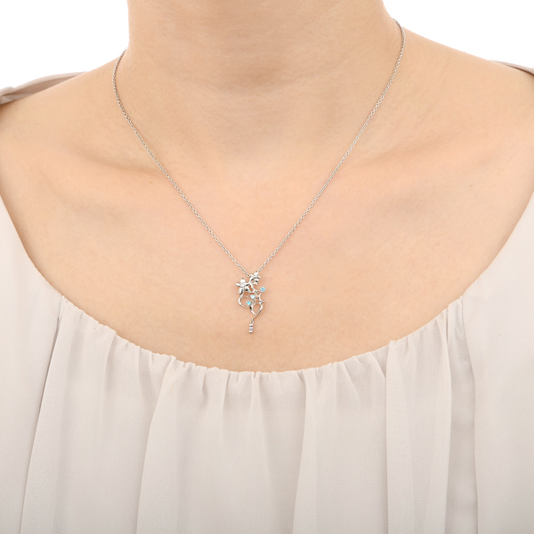 シルバーネックレス