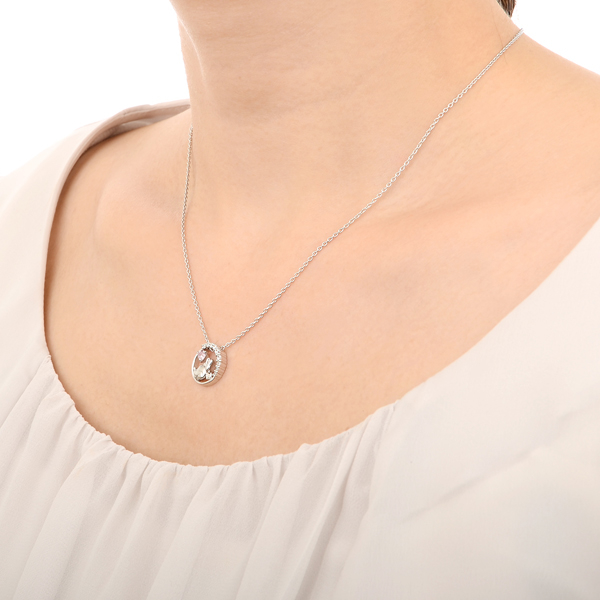 シルバーネックレス