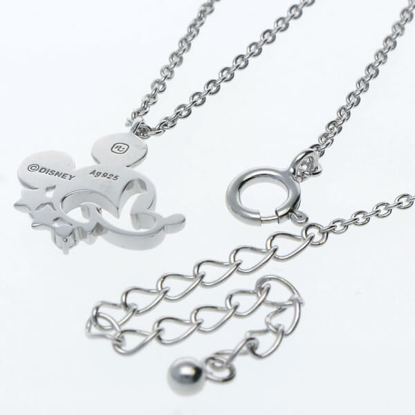 シルバーネックレス