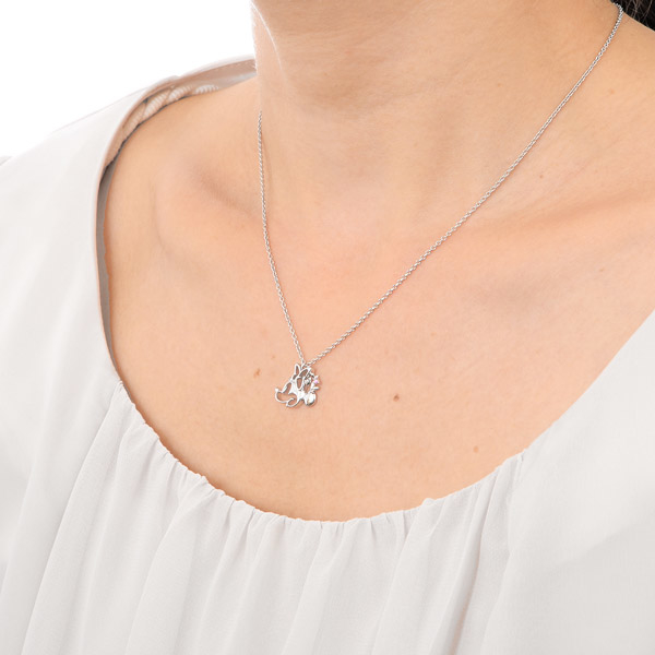 シルバーネックレス