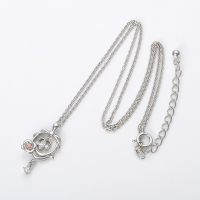 シルバーネックレス