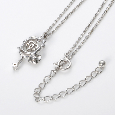 シルバーネックレス