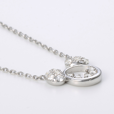 シルバーネックレス