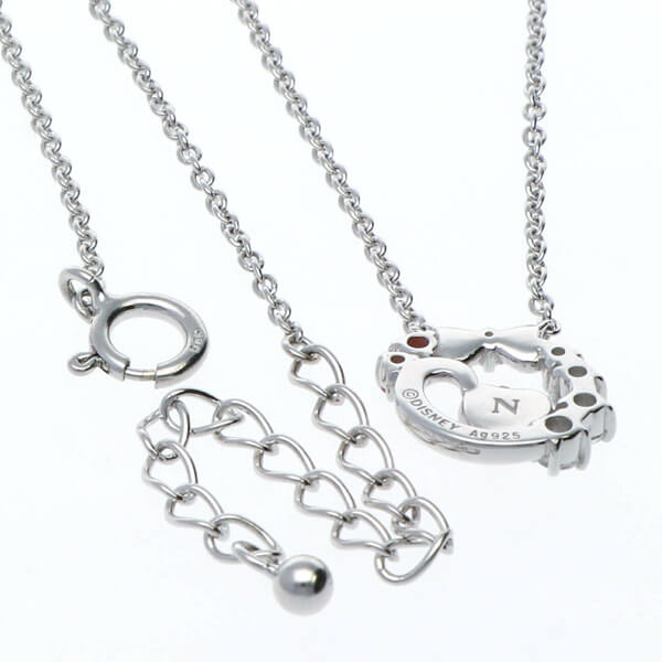 シルバーネックレス