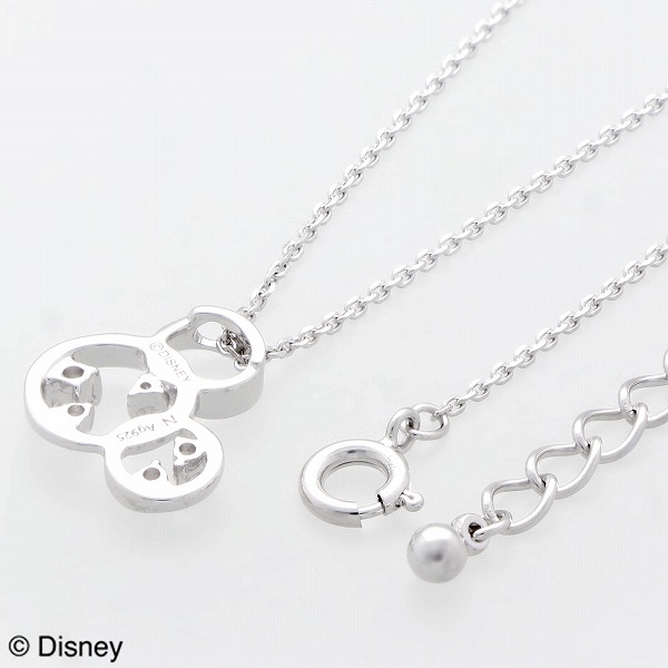 シルバーネックレス