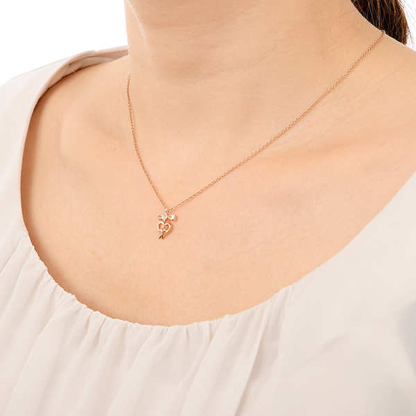 シルバーネックレス