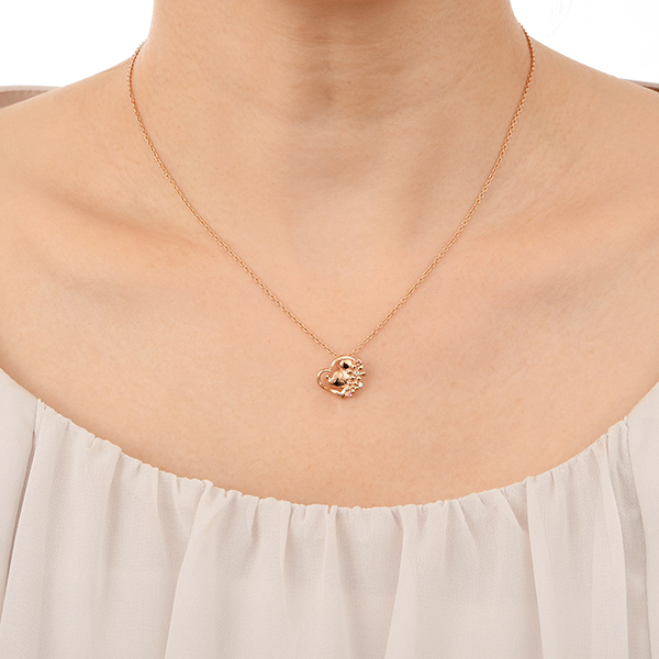 シルバーネックレス