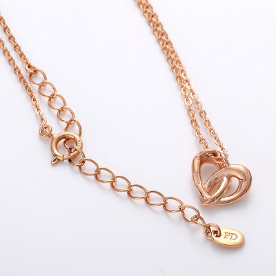 シルバーネックレス