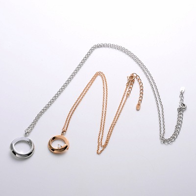 シルバーネックレス