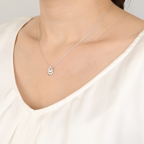 シルバーネックレス