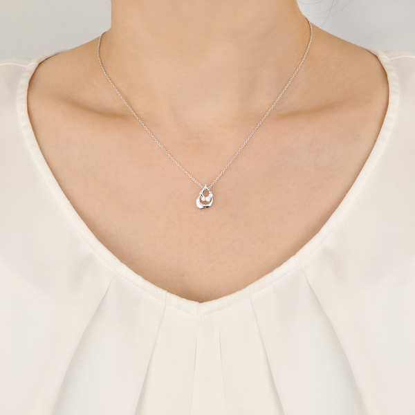 シルバーネックレス