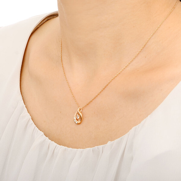 シルバーネックレス