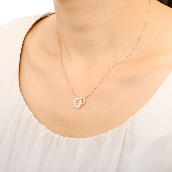 シルバーネックレス