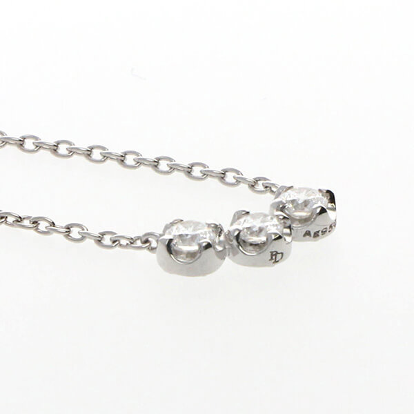 シルバーネックレス