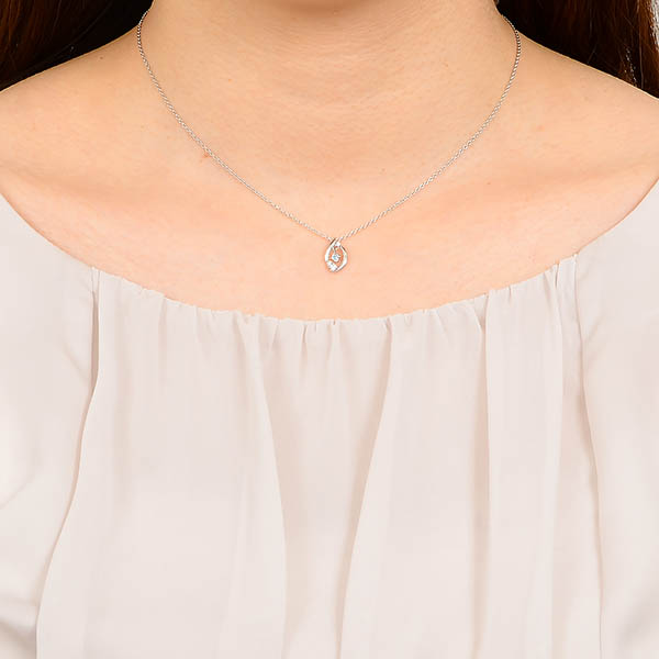 シルバーネックレス