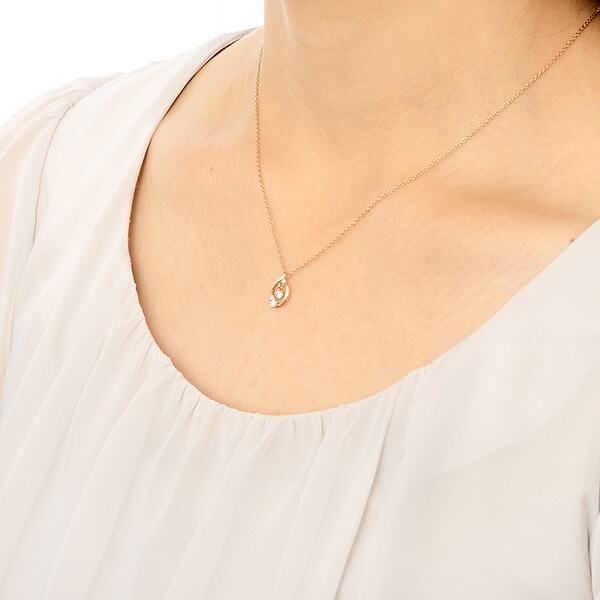 シルバーネックレス