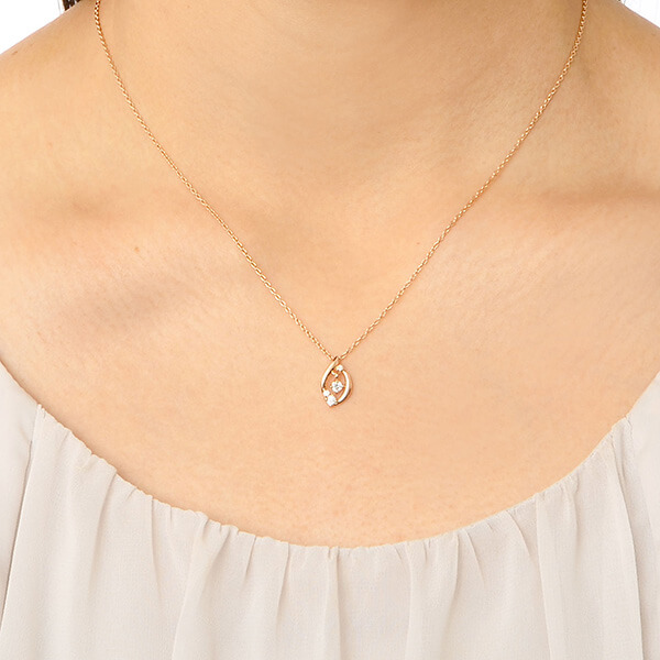 シルバーネックレス