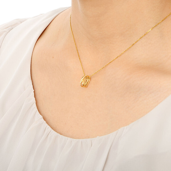 シルバーネックレス