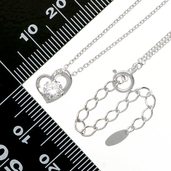 シルバーネックレス