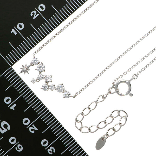 シルバーネックレス