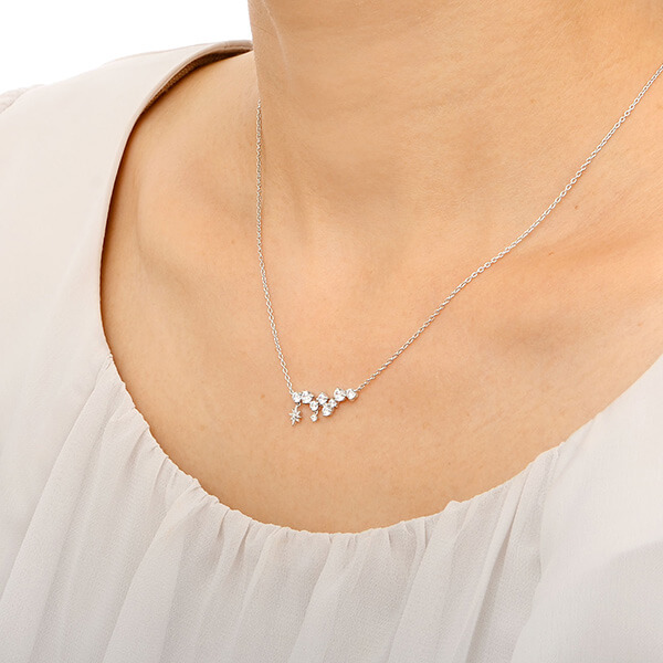 シルバーネックレス