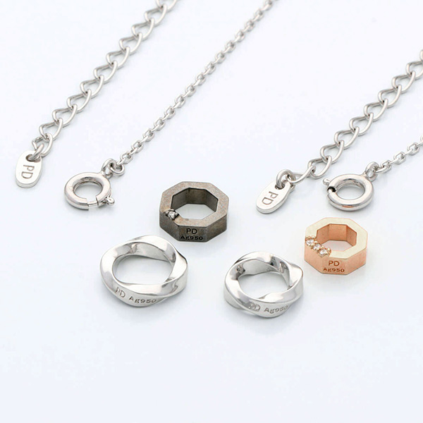 シルバーペアネックレス