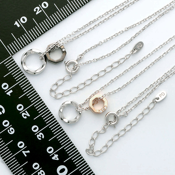 シルバーペアネックレス