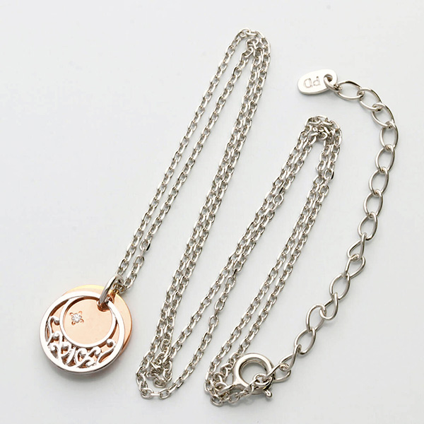 シルバーネックレス