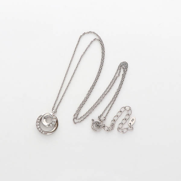 シルバーネックレス