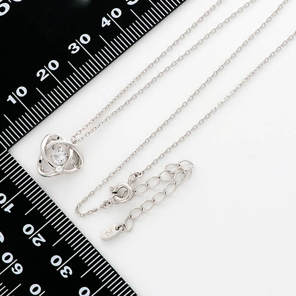 シルバーネックレス