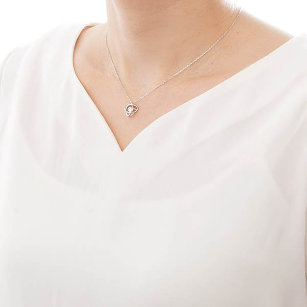 シルバーネックレス