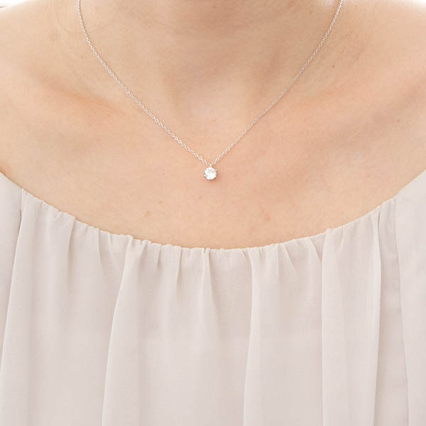 シルバーネックレス