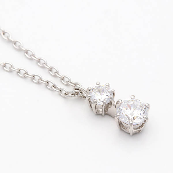 シルバーネックレス