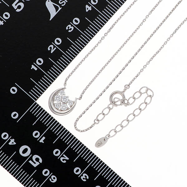 シルバーネックレス