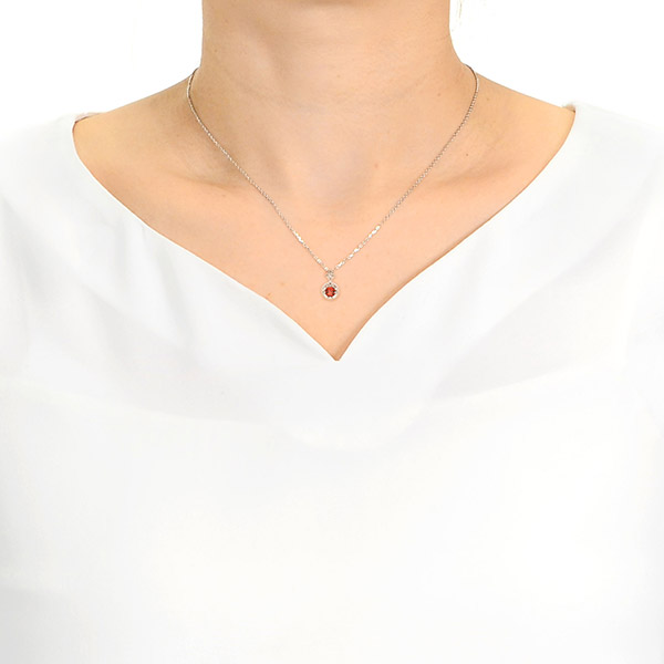 シルバーネックレス