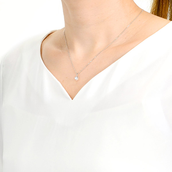 シルバーネックレス