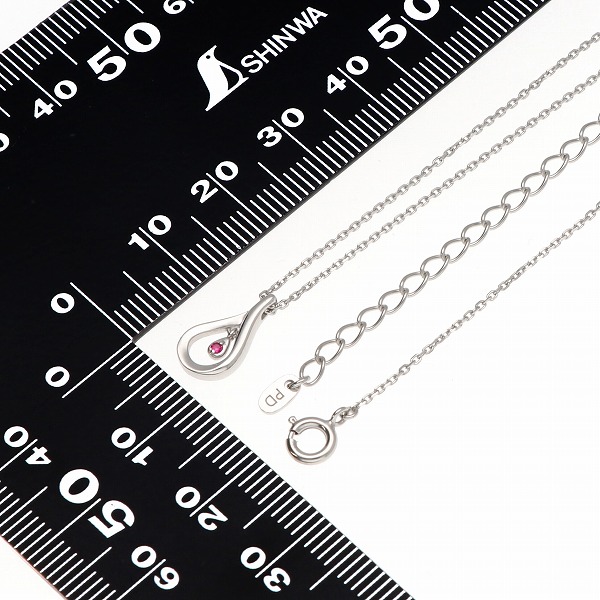 シルバーネックレス